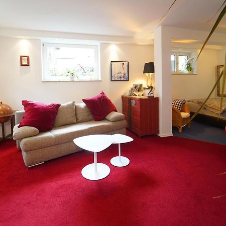 Freundliche Ferienwohnung バート・ウーラッハ エクステリア 写真