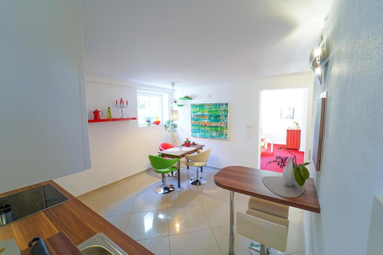 Freundliche Ferienwohnung バート・ウーラッハ エクステリア 写真
