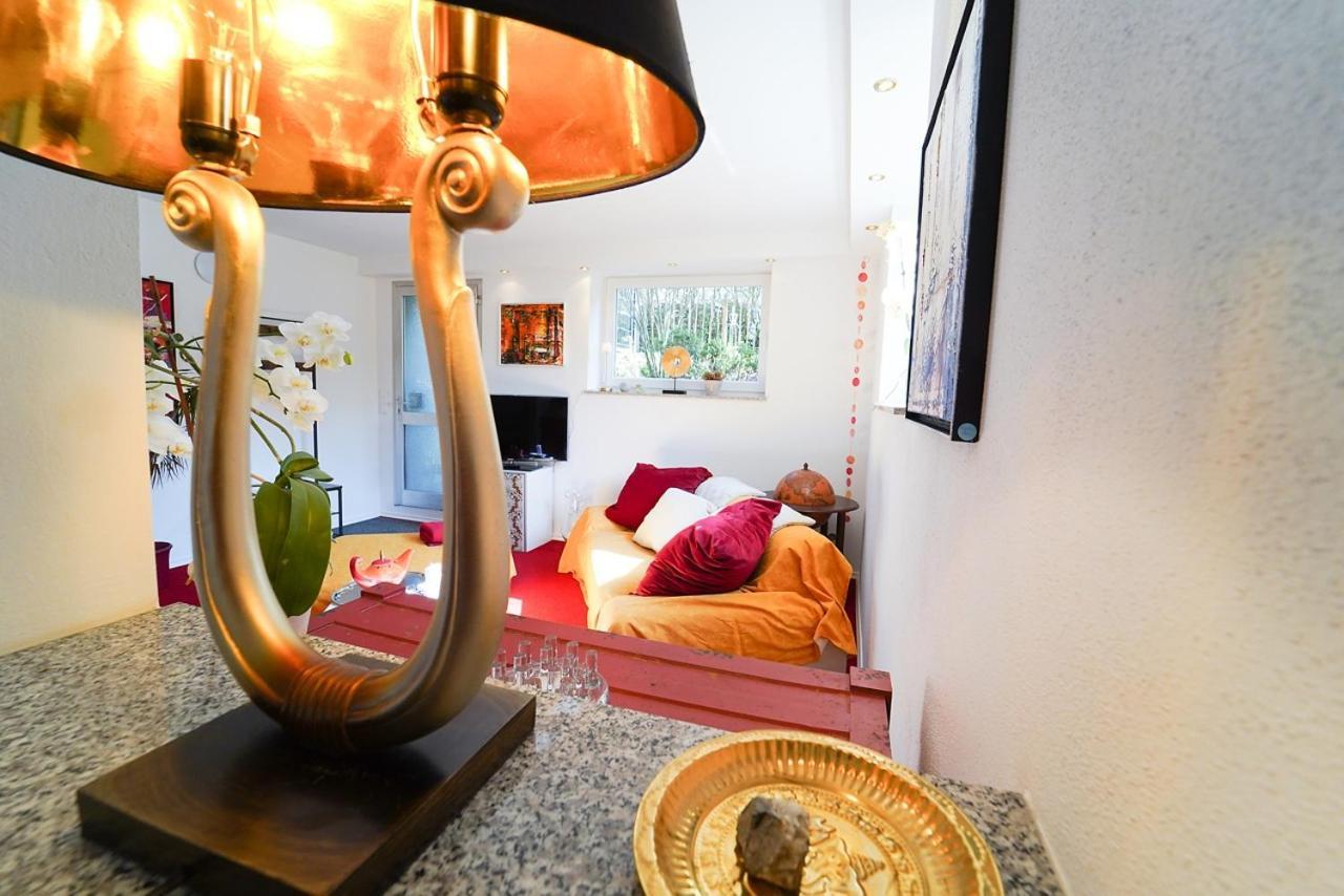 Freundliche Ferienwohnung バート・ウーラッハ エクステリア 写真
