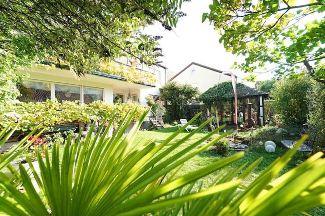 Freundliche Ferienwohnung バート・ウーラッハ エクステリア 写真