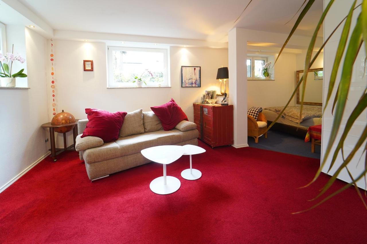 Freundliche Ferienwohnung バート・ウーラッハ エクステリア 写真